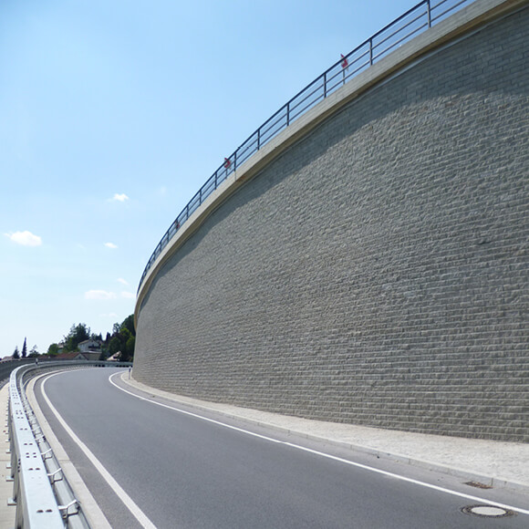 Image of Retaining Soil Wall